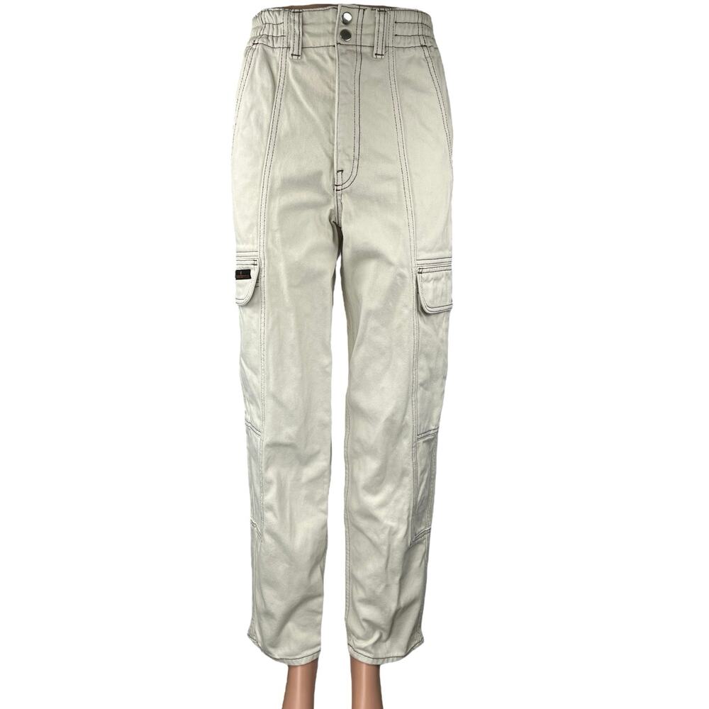 Urban Outfitters BDG Relaxed Skate Women's White High Rise Cargo Denim Jeans 24
